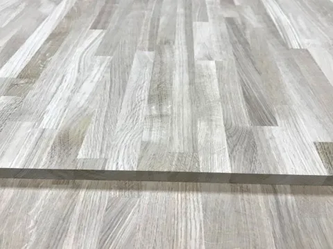 Мебельный щит из дуба 18 x 600 x 2400 мм, «Сращенный», класс Экстра